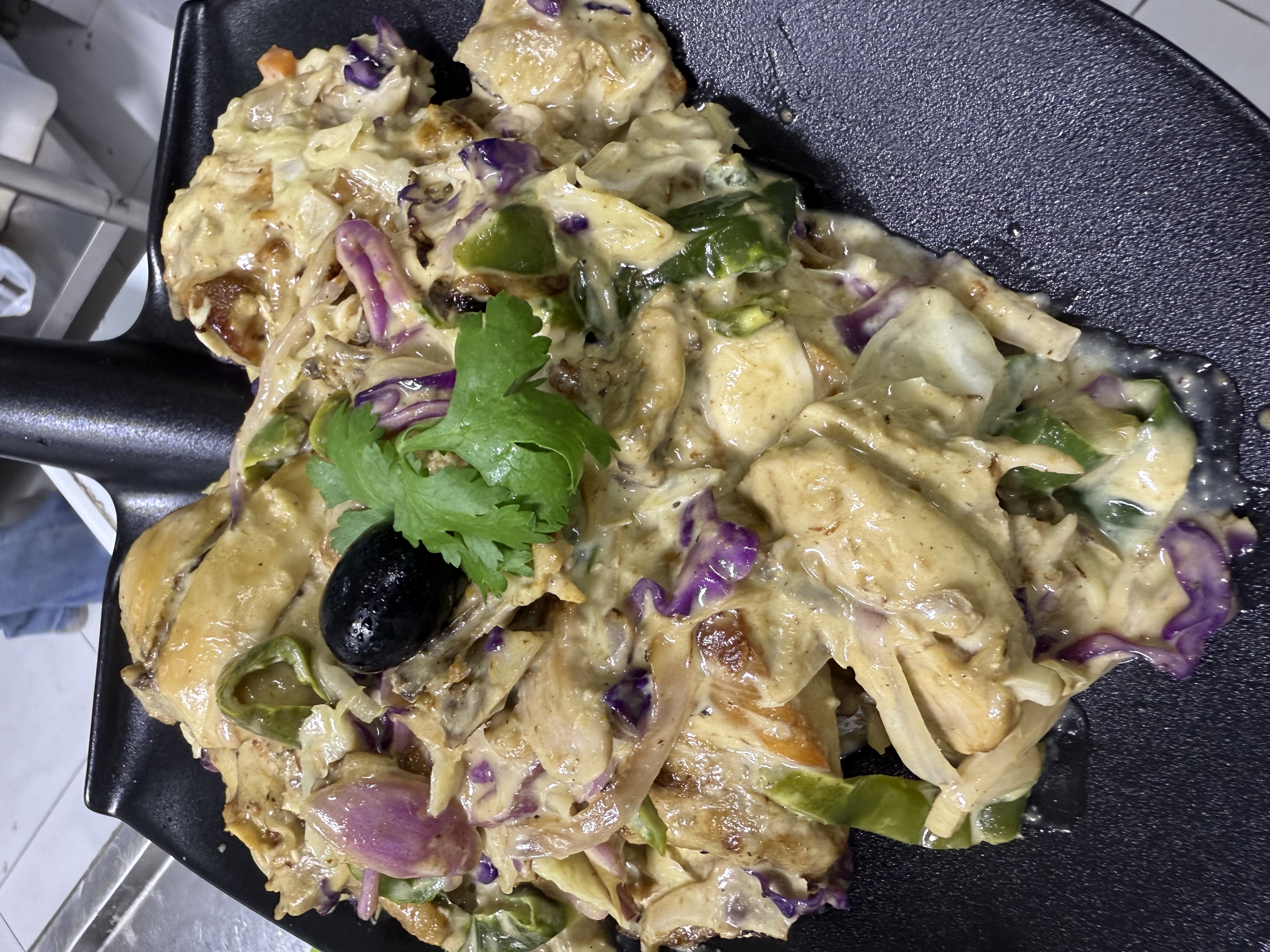 Poullet Mayo inteiro .