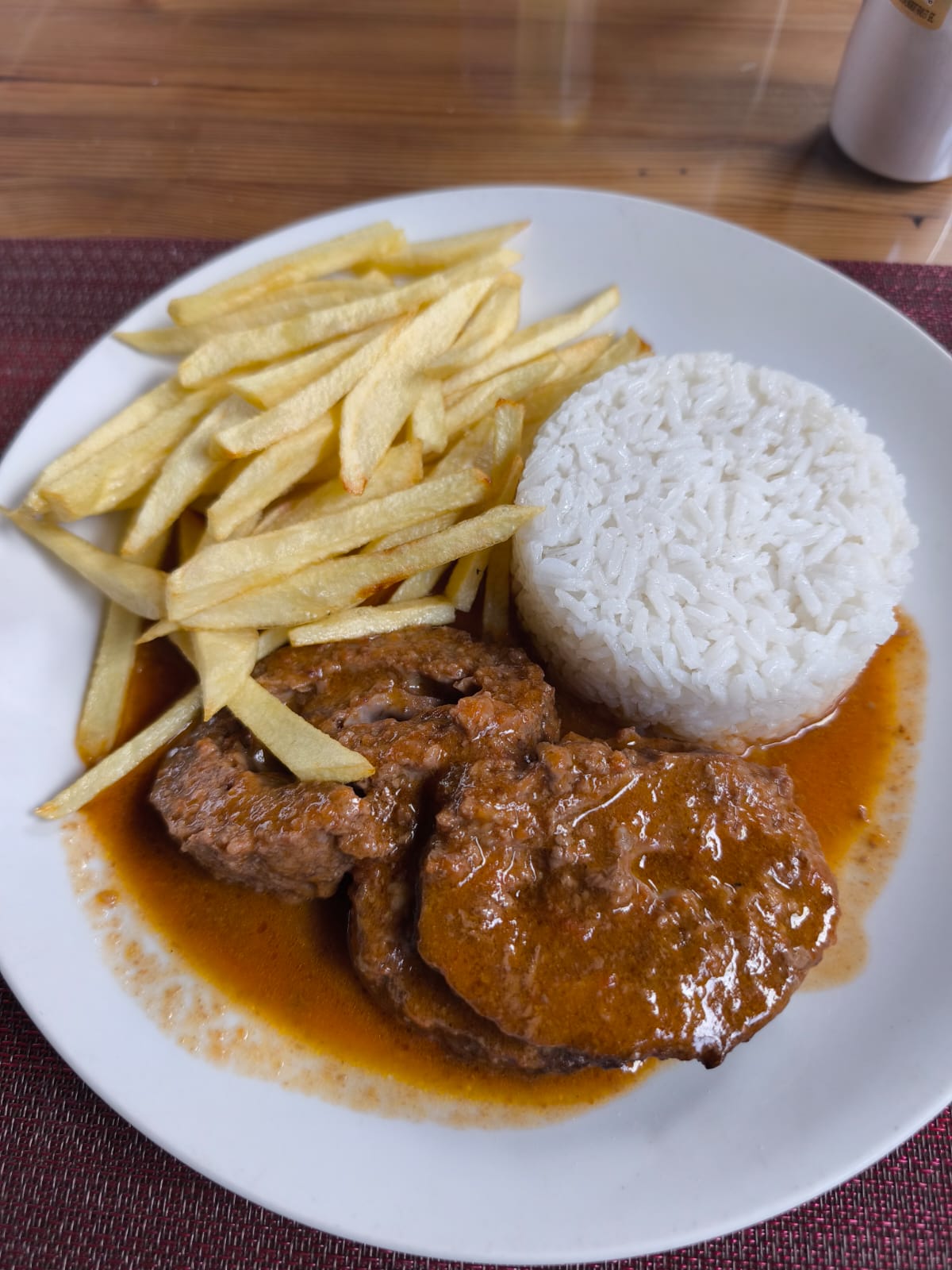 Rolo de carne no forno