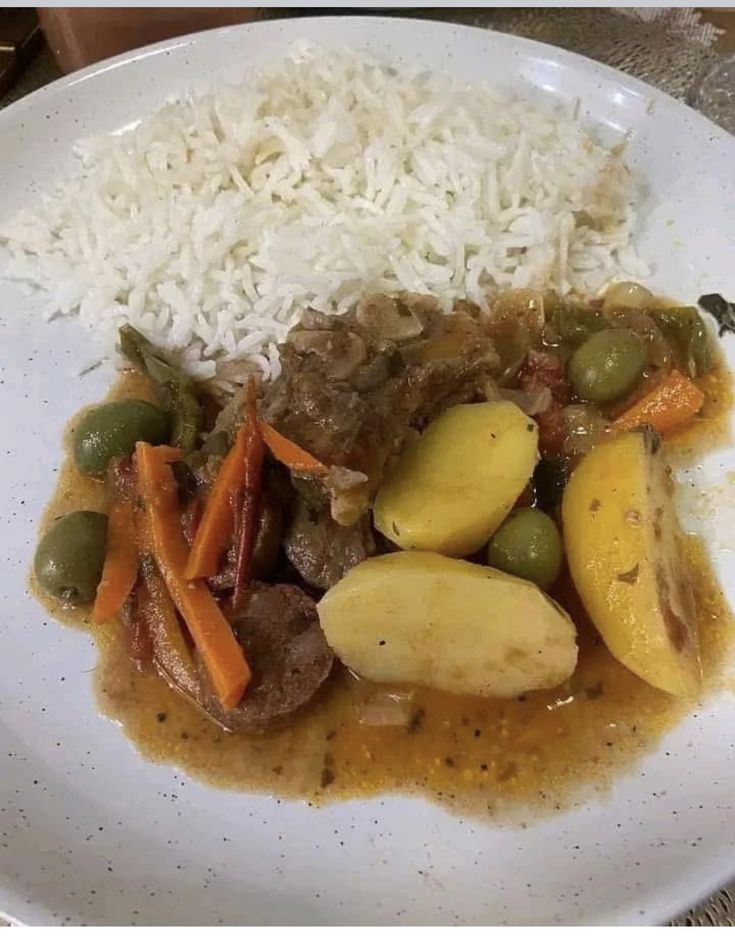 Caldeirada de Cabrito (Segunda Feira)